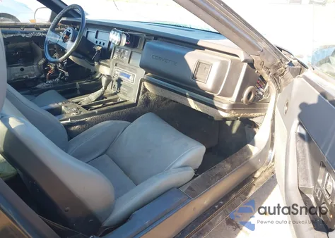 1985 Chevrolet Corvette из США, поврежденный, VIN 1G1YY0783F5122945